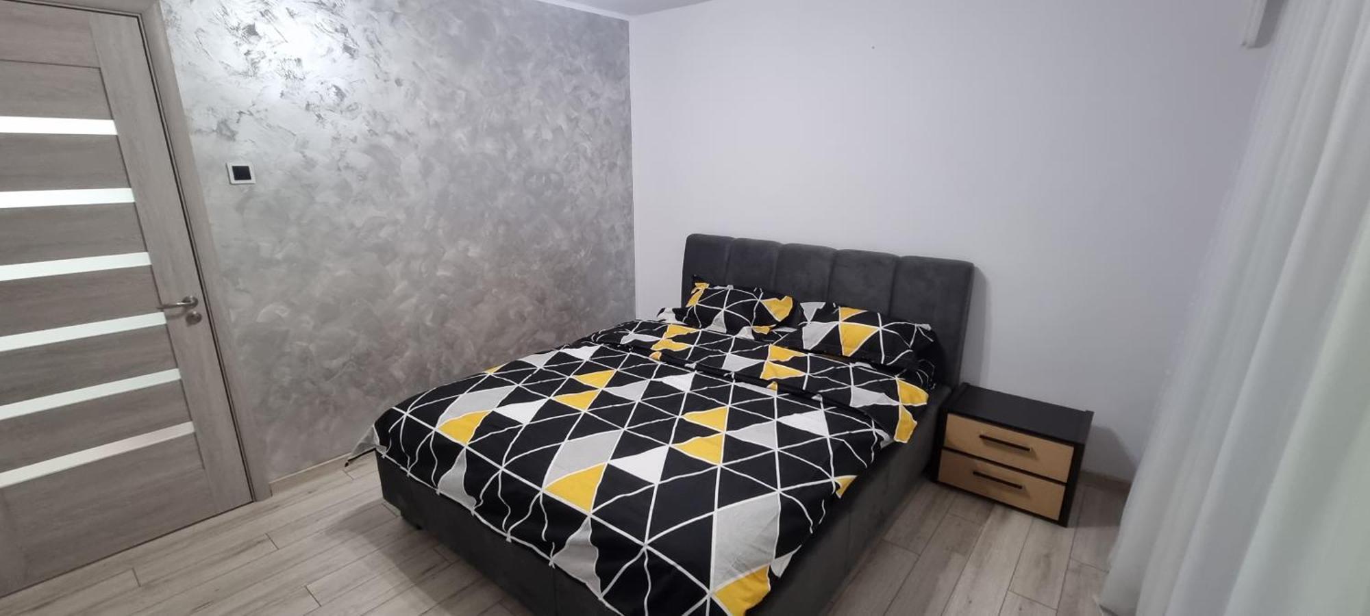 Ilona Apartament 3 Camere Râmnicu Vâlcea Exteriör bild